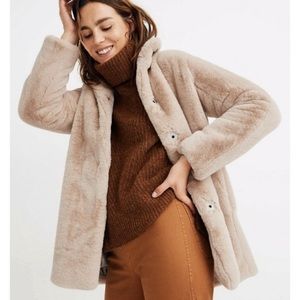 Madewell Faux Fur Coat in Bisque XXS